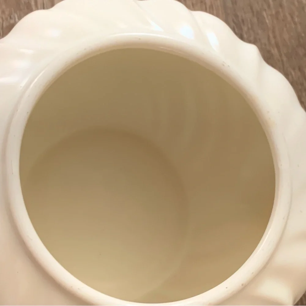 Vintage Franciscan Coronado Coffee/Tea Pot off white/Cream